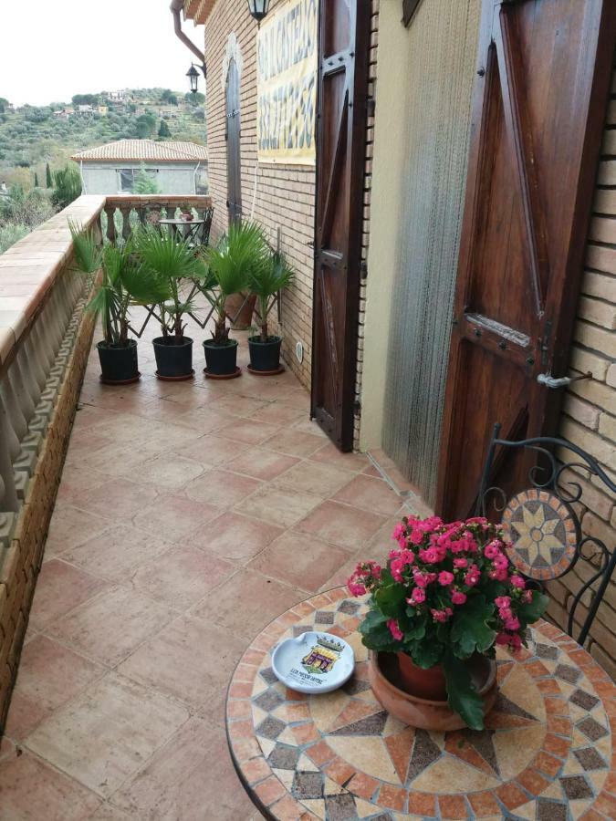 Il Castello Hotel Piazza Armerina Luaran gambar